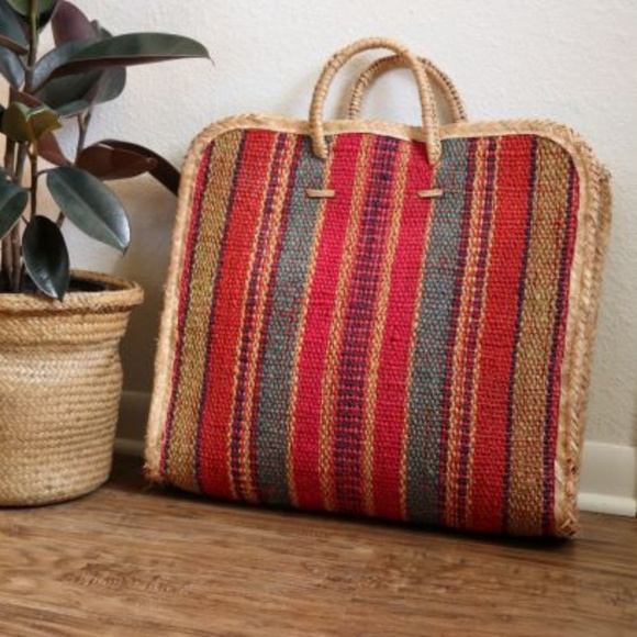 Handbags - HP<3 Woven Striped Colored Wicker Travel Bag